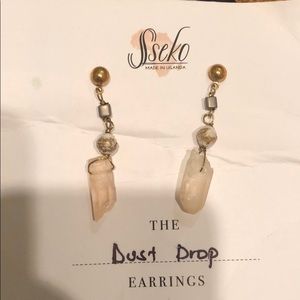 Dusk Drop Earring